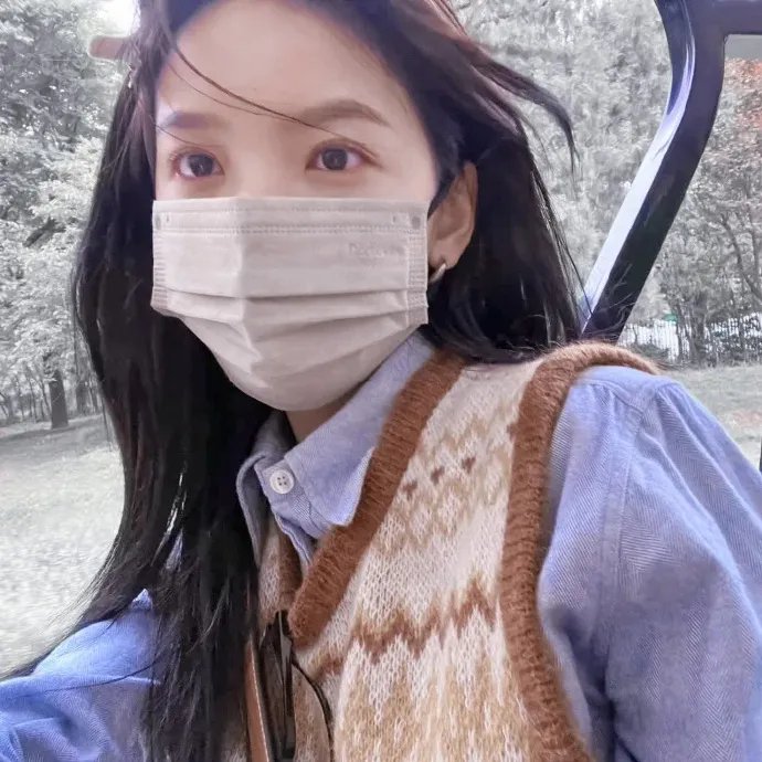 聪明的金发美女